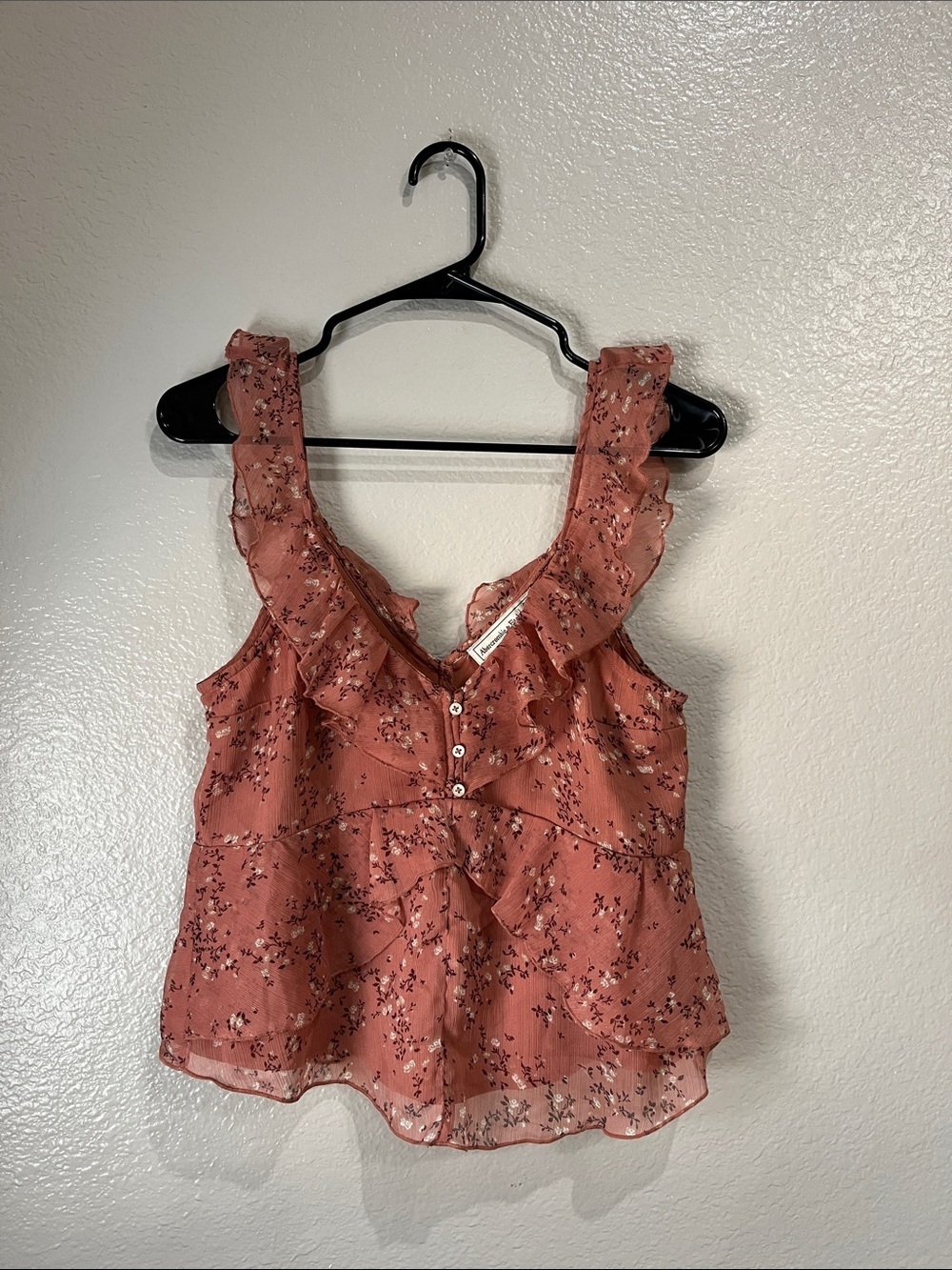 Abercrombie & Fitch Blush Floral Ruffle Camisole Sz S Casual Summer Chic TC0502